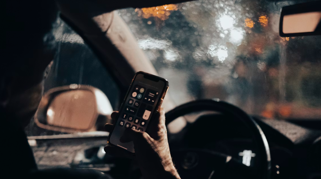 Why Magnetic Car Mounts Are Changing the Way We Drive