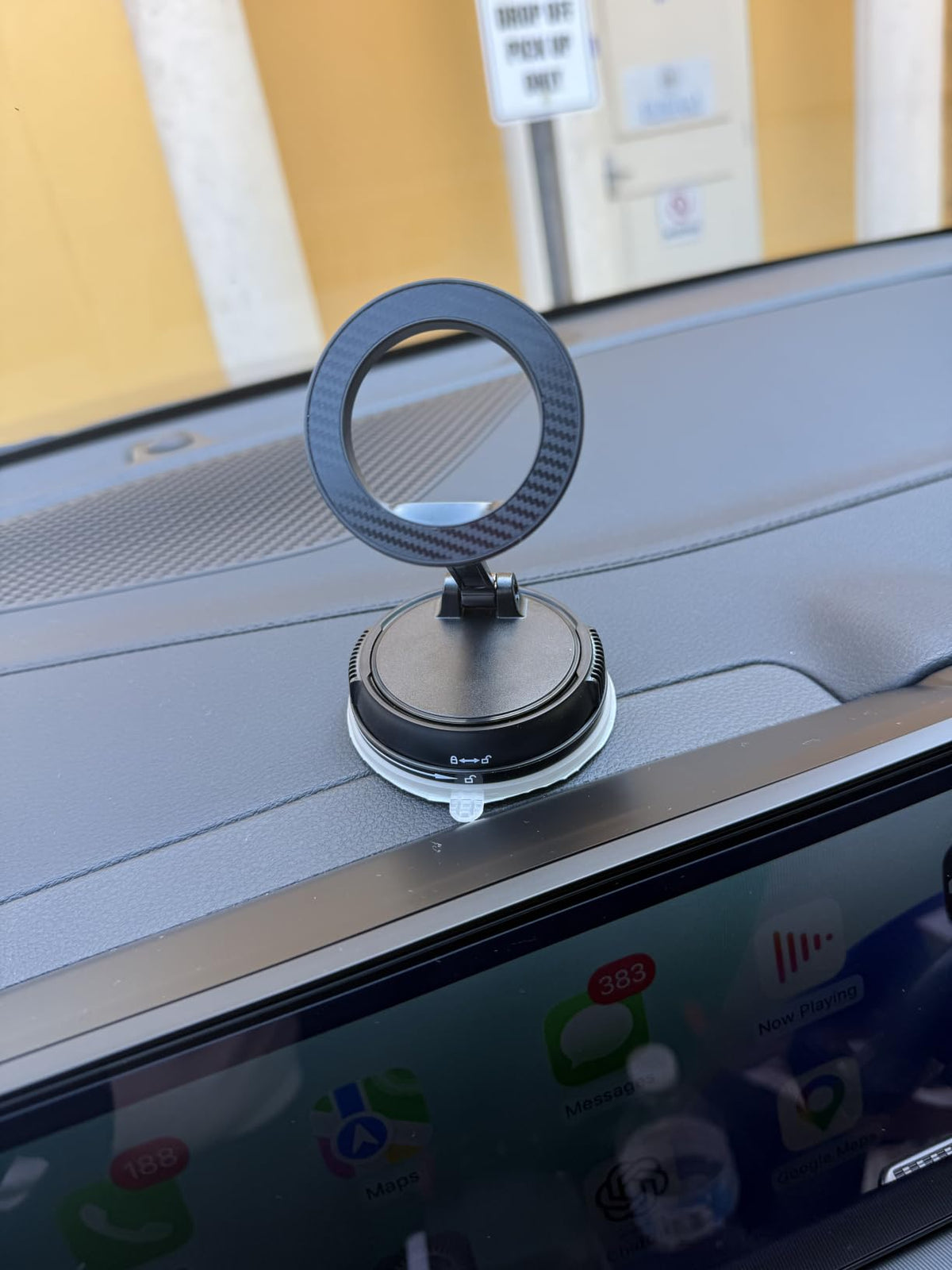 The Evolution of the Car Phone Mount